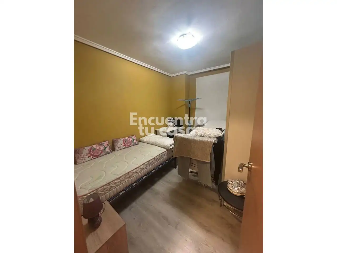 Habitación de Piso en venta en Vitoria - Gasteiz con Calefacción, Trastero y Amueblado