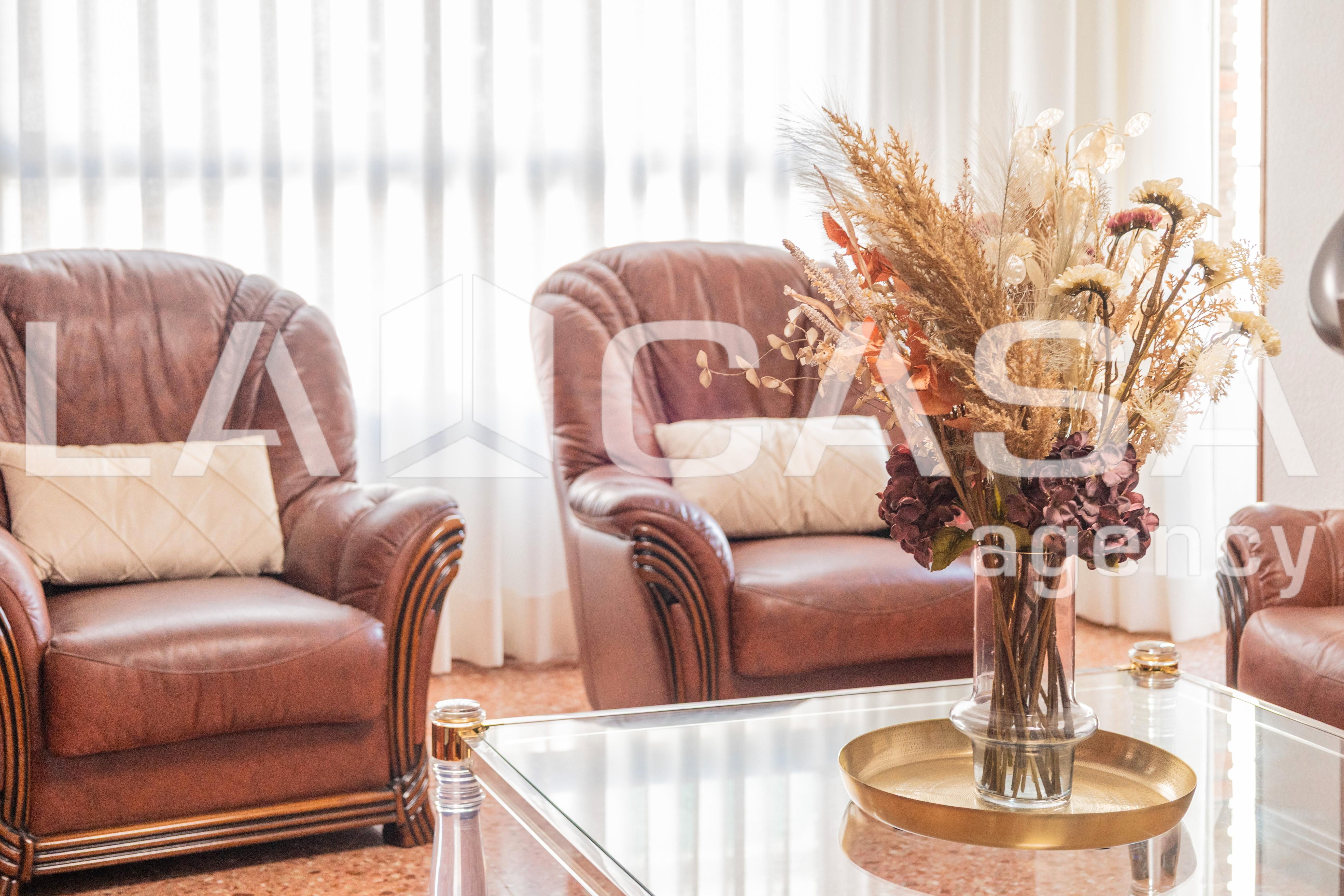 Living room of Flat for sale in  Valencia Capital  with Balcony