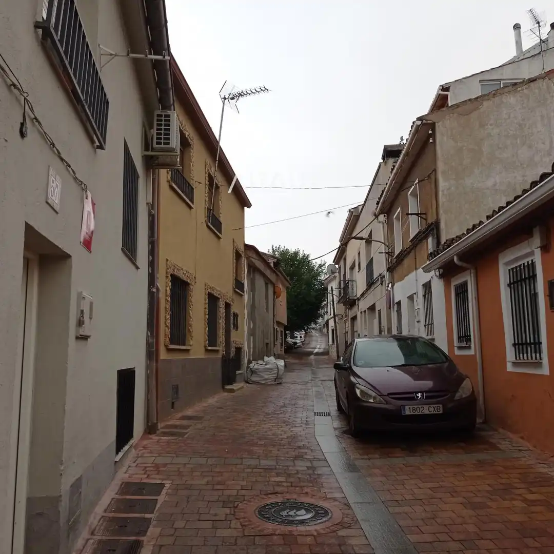 Vista exterior de Pis en venda en Cuenca amb Balcó