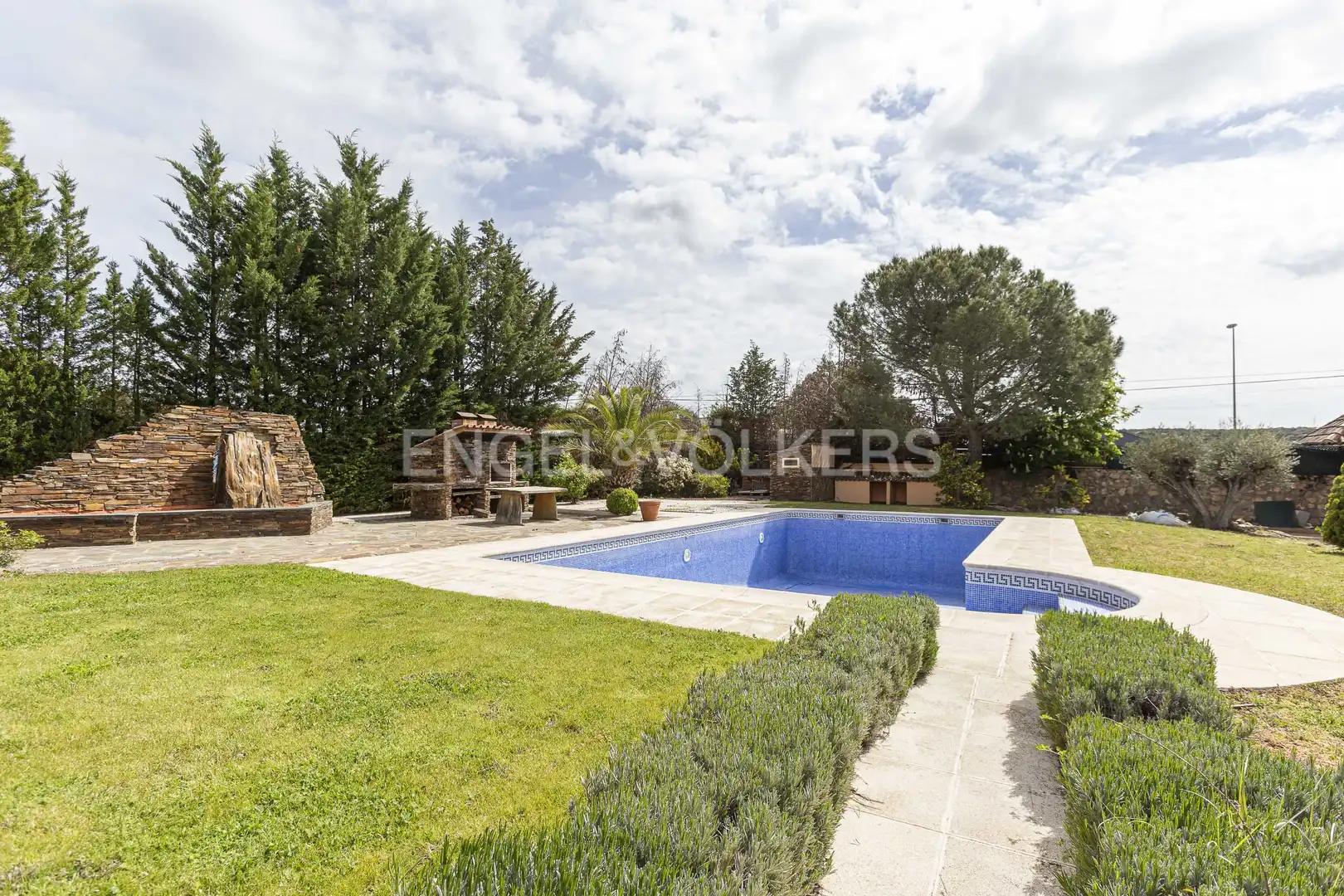 Casa con piscina en venta en Navalquejigo - Los Arroyos, imagen 63
