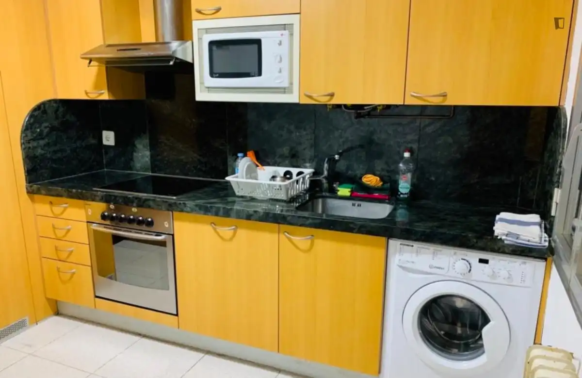 Habitación en Ensanche - Sar