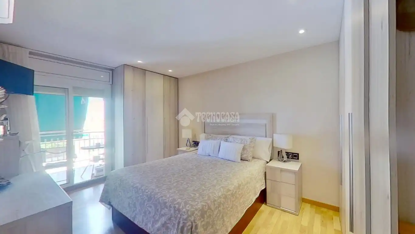 Bedroom of Flat for sale in Barberà del Vallès  with Air Conditioner, Heating and Parquet flooring