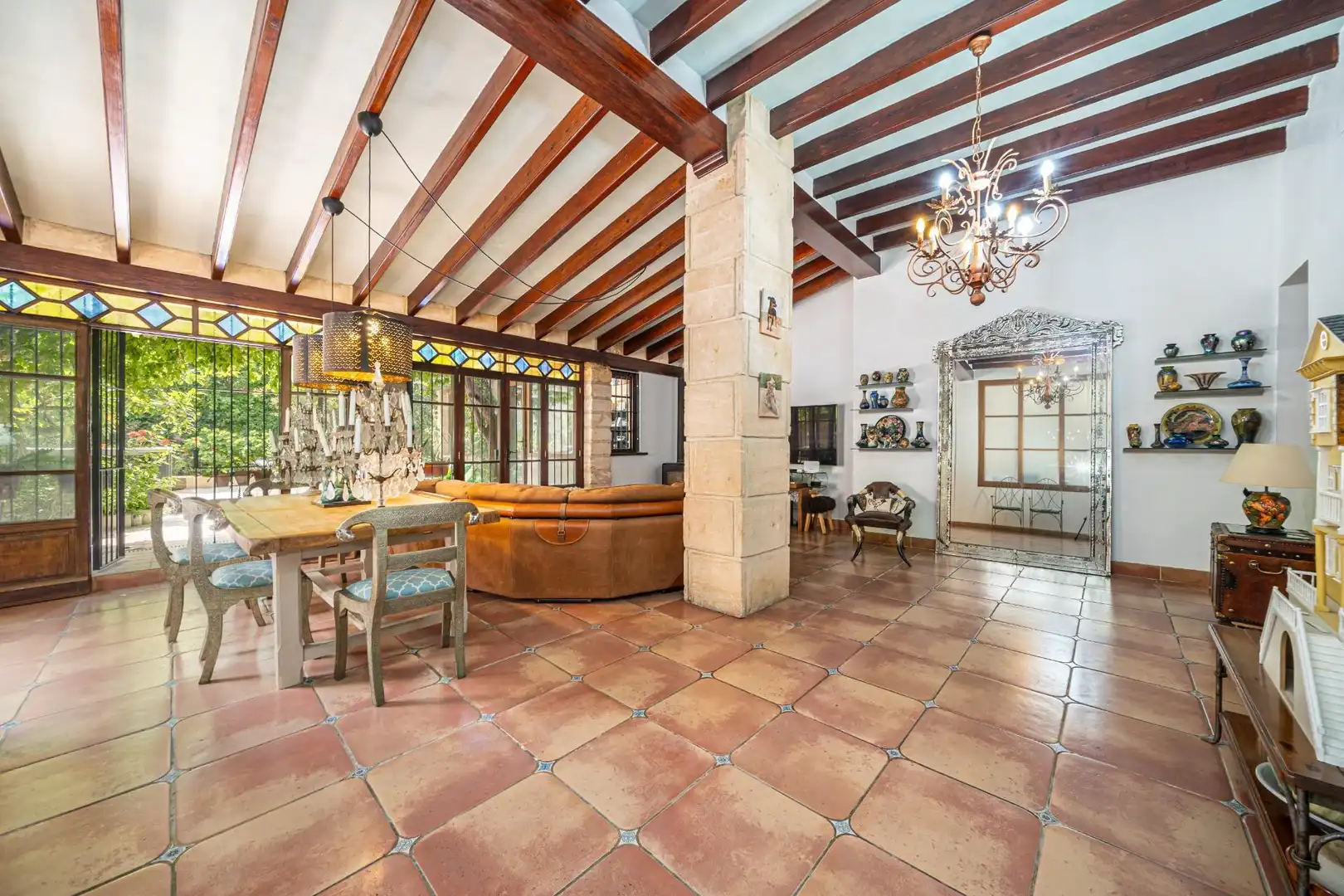 Menjador de Planta baixa en venda en  Palma de Mallorca amb Aire condicionat, Calefacció i Jardí privat