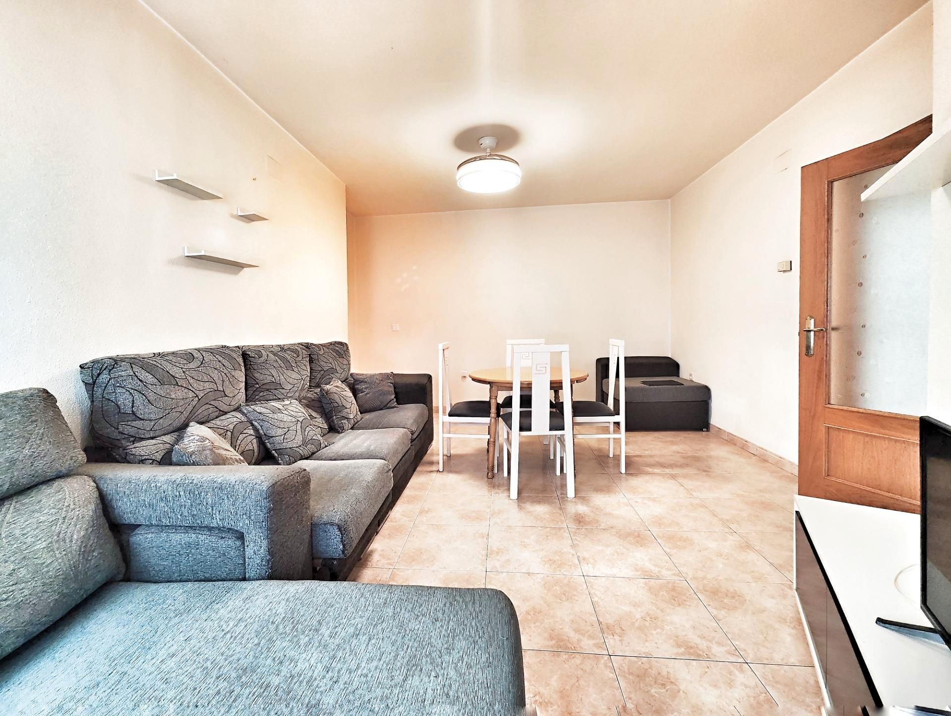 Sala d'estar de Pis en venda en Puertollano amb Calefacció i Moblat