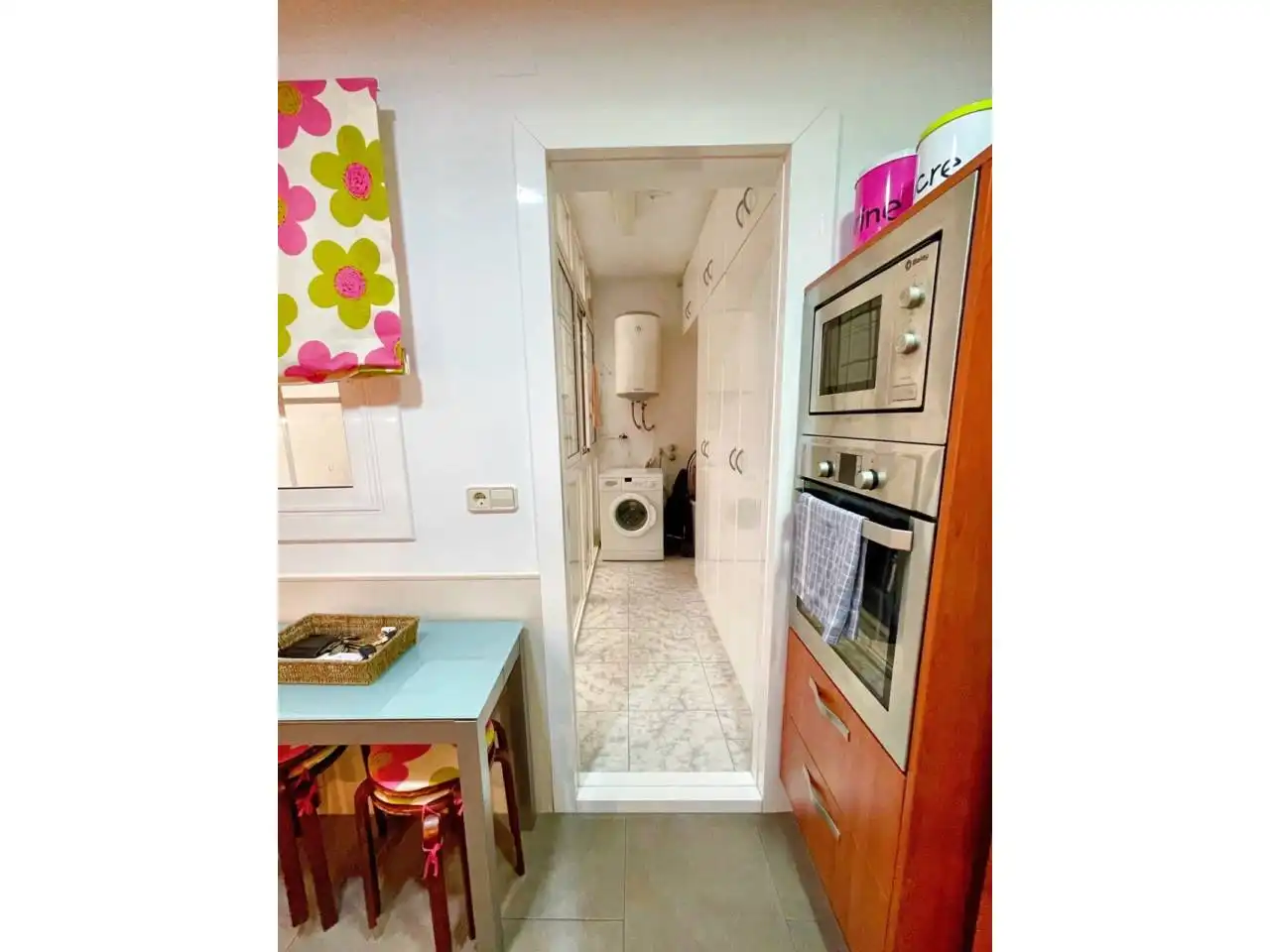 Kitchen of Flat for sale in Cerdanyola del Vallès  with Heating, Furnished and Balcony