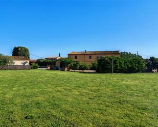 Jardí de Finca rústica en venda en Verges amb Aire condicionat, Jardí privat i Terrassa