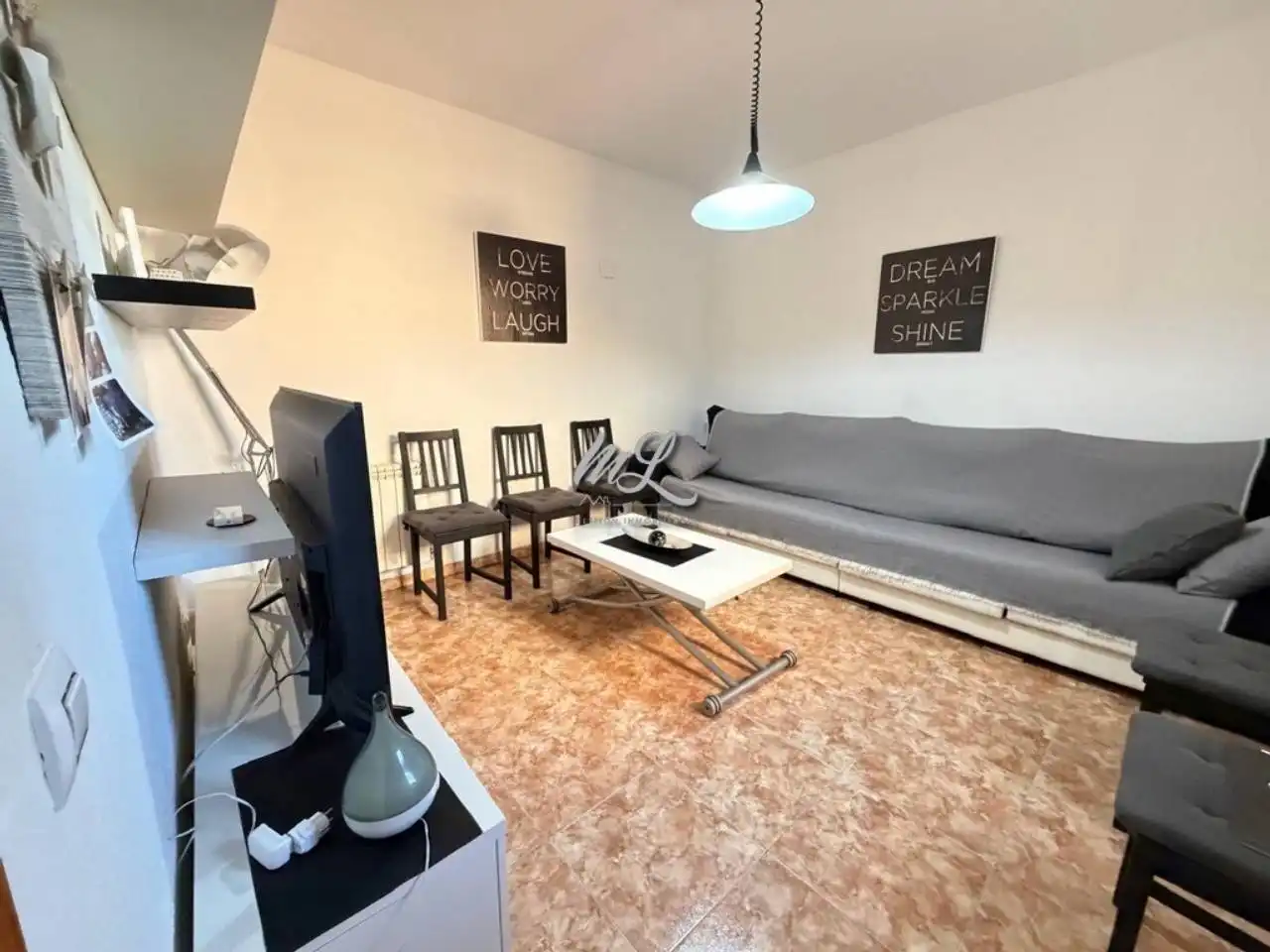 Sala d'estar de Casa adosada en venda en Villamiel de Toledo