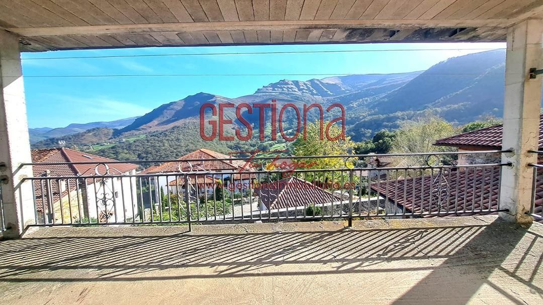 Exterior view of House or chalet for sale in Soba  with Private garden and Terrace