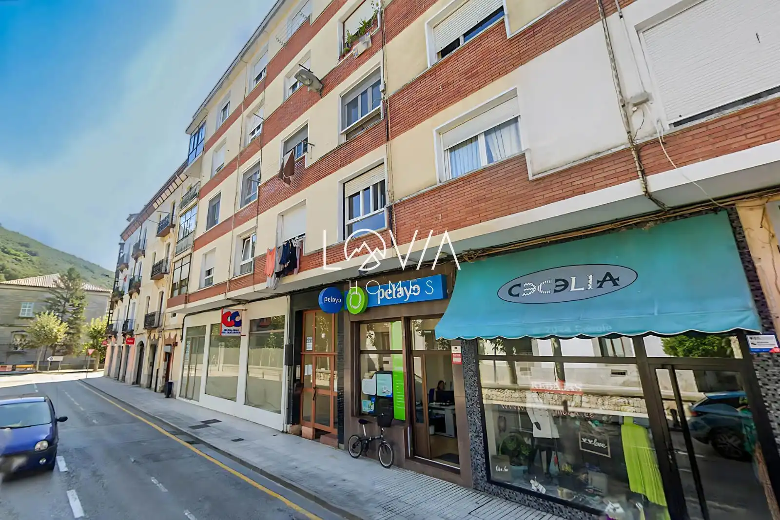 Vista exterior de Piso en venta en Santoña
