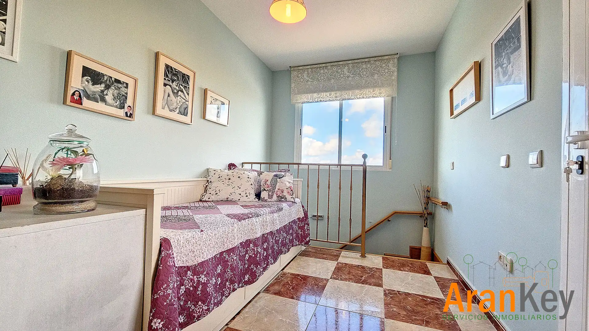 Dormitori de Casa o xalet en venda en Colmenar de Oreja amb Aire condicionat, Calefacció i Jardí privat