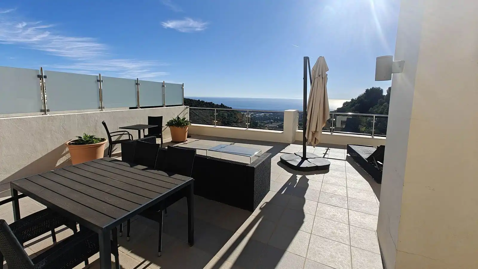 Ático con ascensor en venta en Urbanizacion los Altos de los Monteros 11, imagen 3