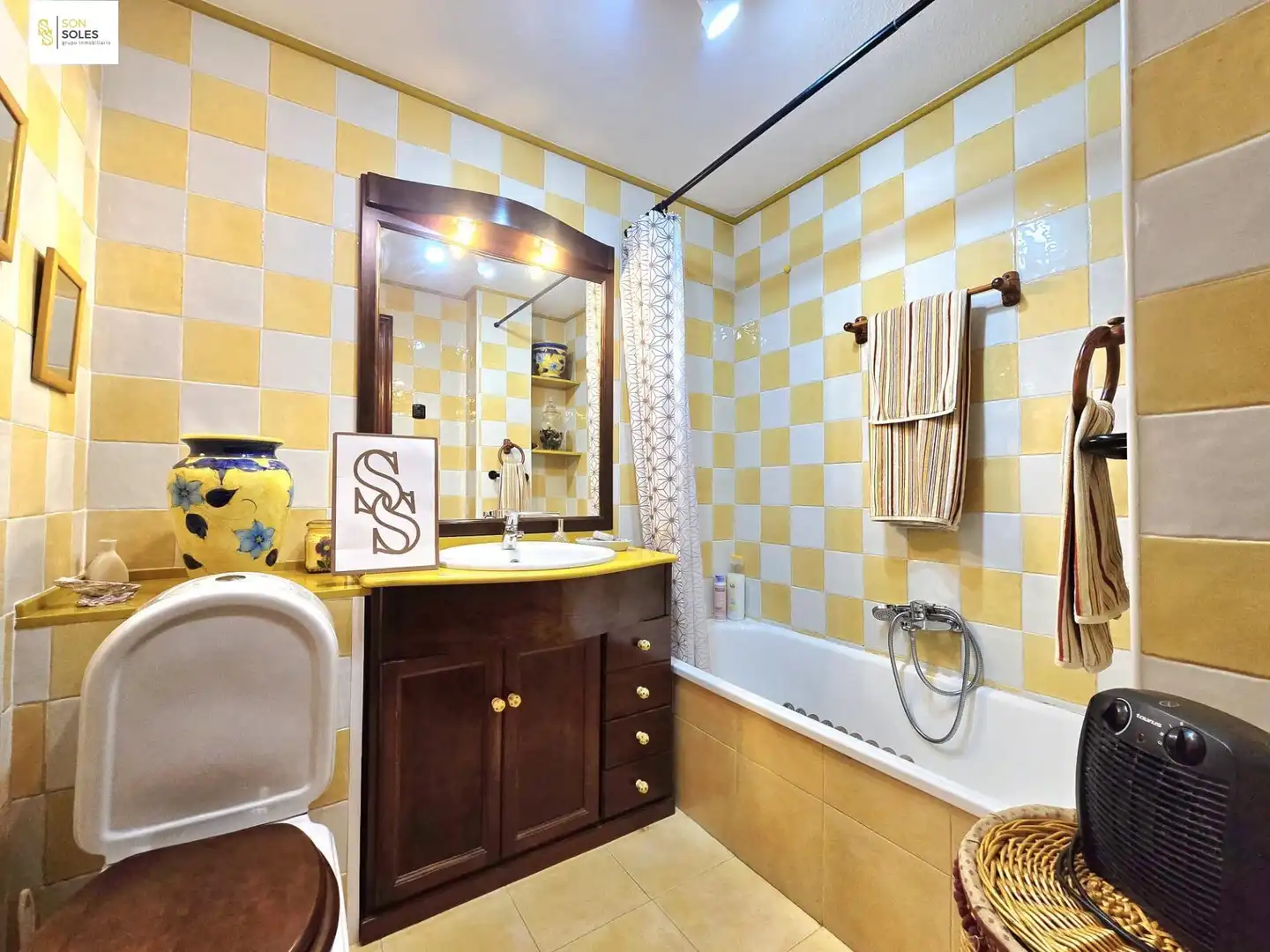 Baño de Piso en venta en Santander con Calefacción