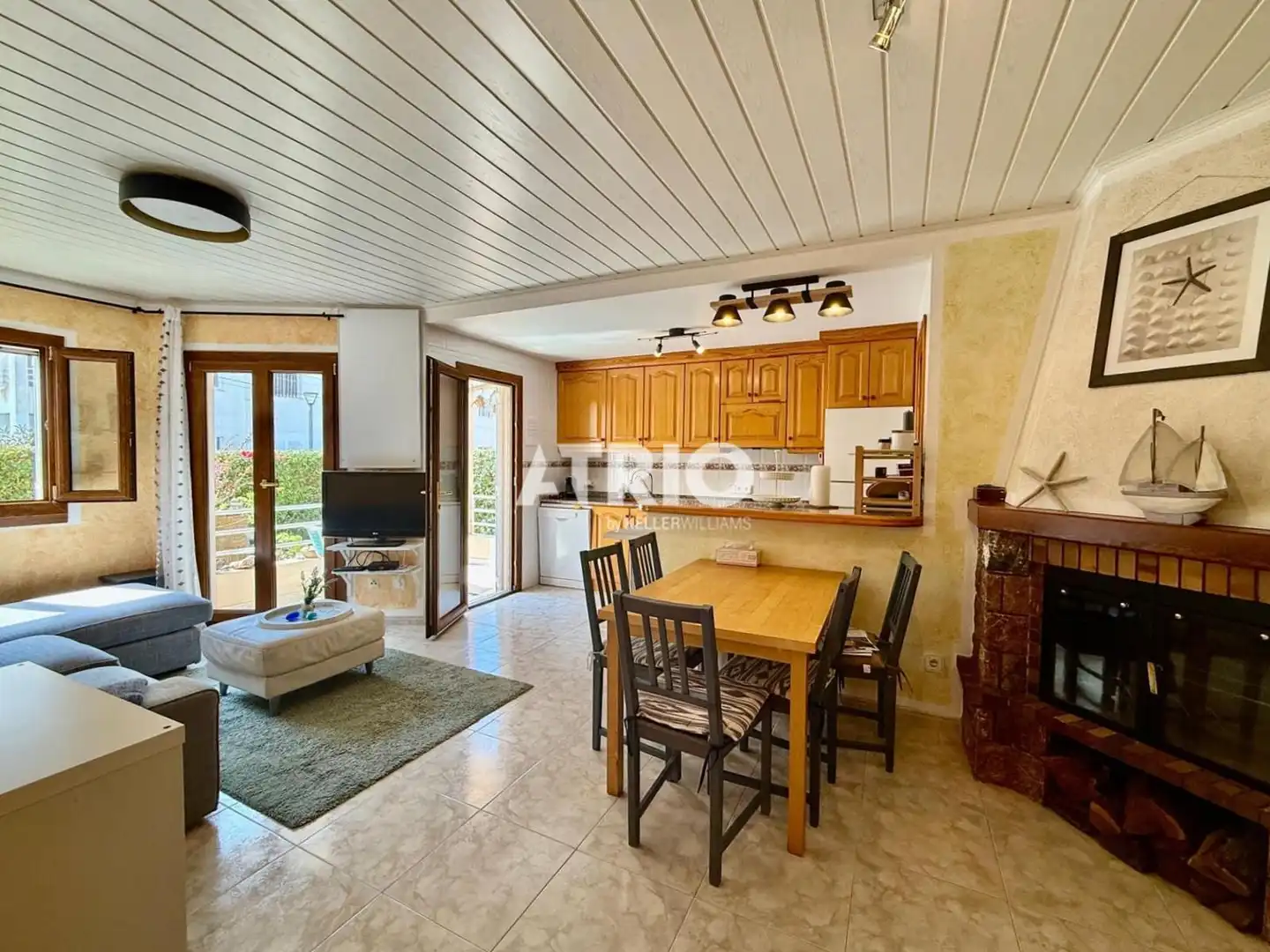 Wohnzimmer von Wohnung zum Verkauf in Santa Margalida mit Klimaanlage, Privatgarten und Terrasse