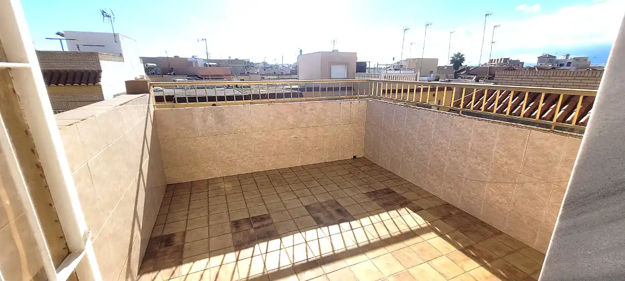 Casa adosada en venta en Roquetas Pueblo