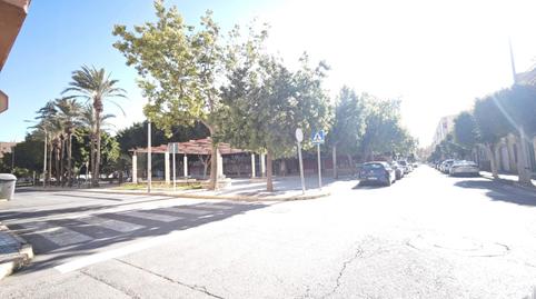 Foto 2 de Casa adosada en venda a Calle Pablo Neruda, Plaza de la Luz, Almería