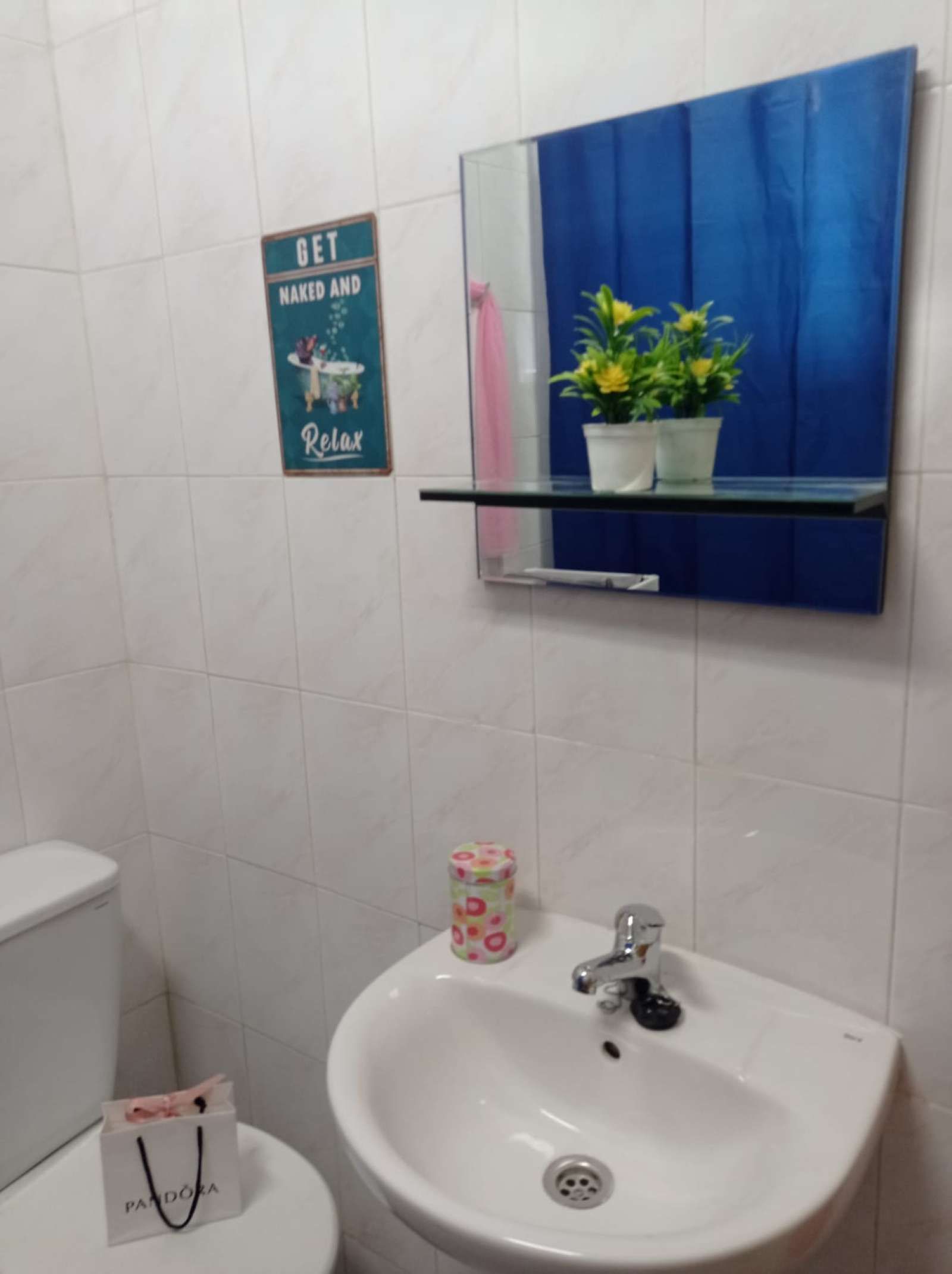 Bathroom of Apartment to share in  Jaén Capital  with Air Conditioner, Heating and Terrace