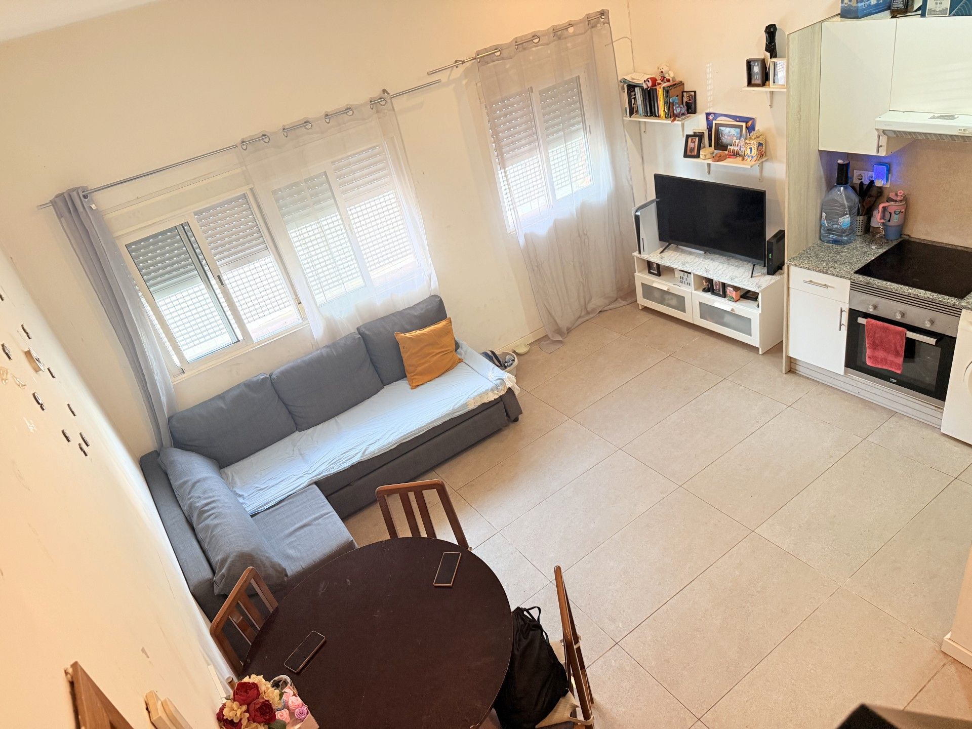 Sala d'estar de Pis en venda en Badalona amb Moblat, Forn i Rentadora