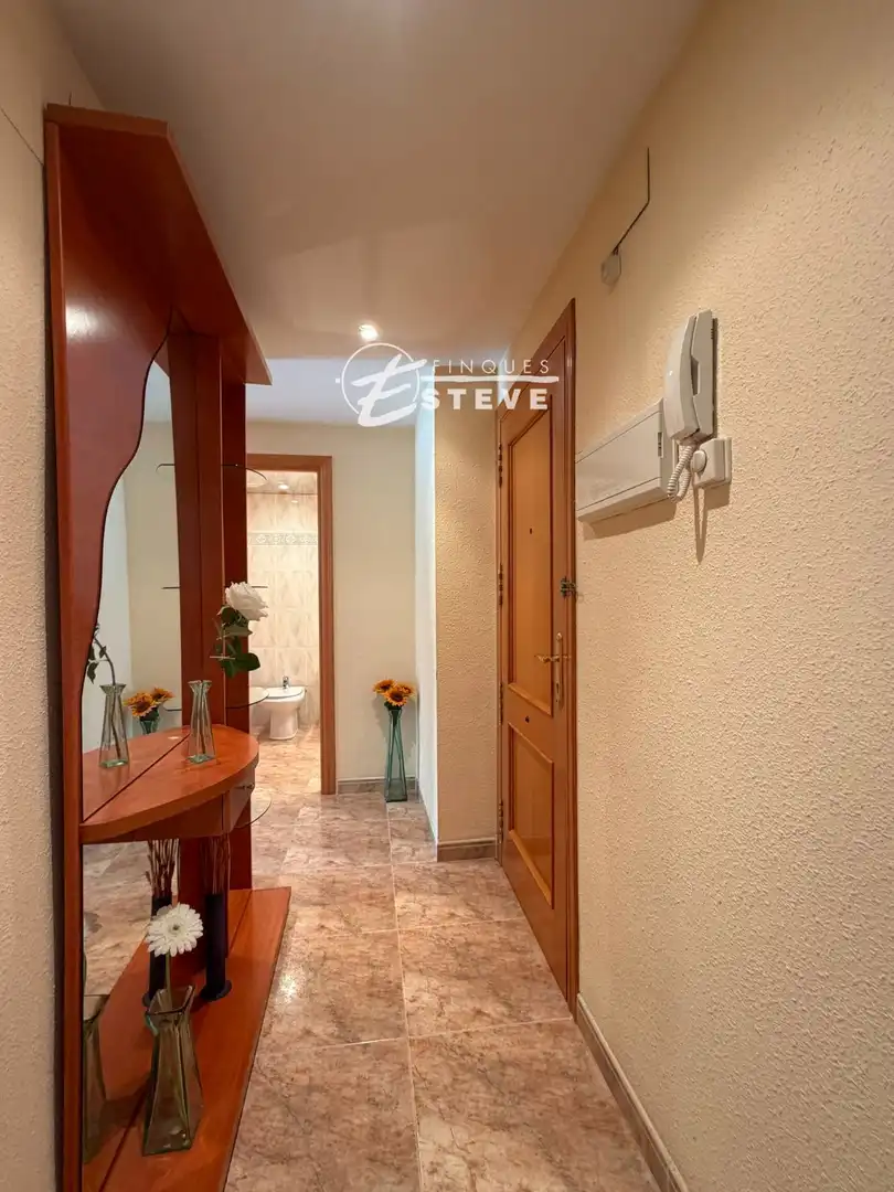 Dachboden zum Verkauf in Calafell mit Klimaanlage, Heizung und Terrasse