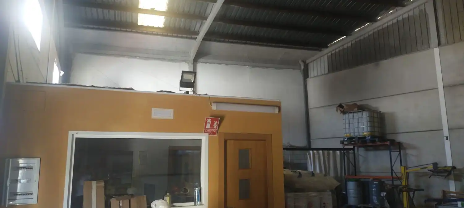 Nave industrial en alquiler en Este - Alcosa- Torreblanca, imagen 9
