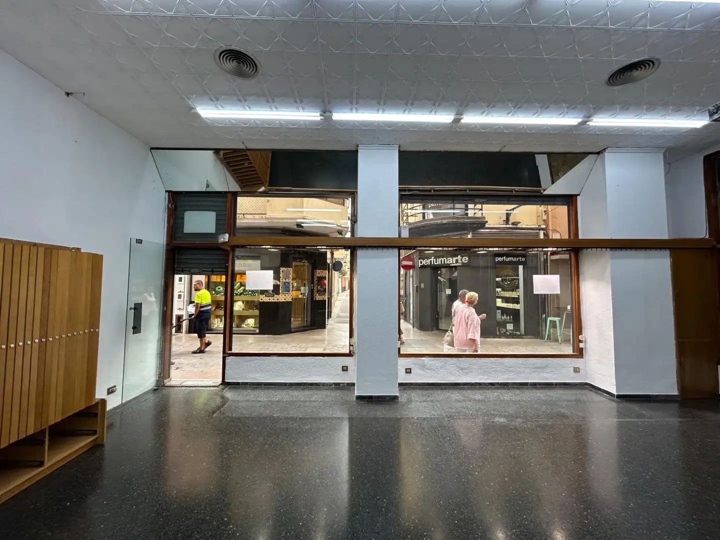 Local comercial de lloguer a Calle Calle O'Donnell, imagen 5