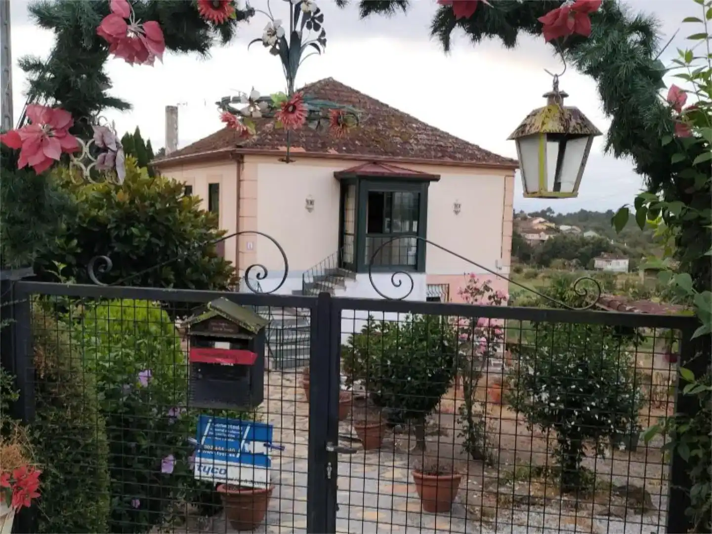 Vista exterior de Casa o xalet en venda en Coles amb Balcó