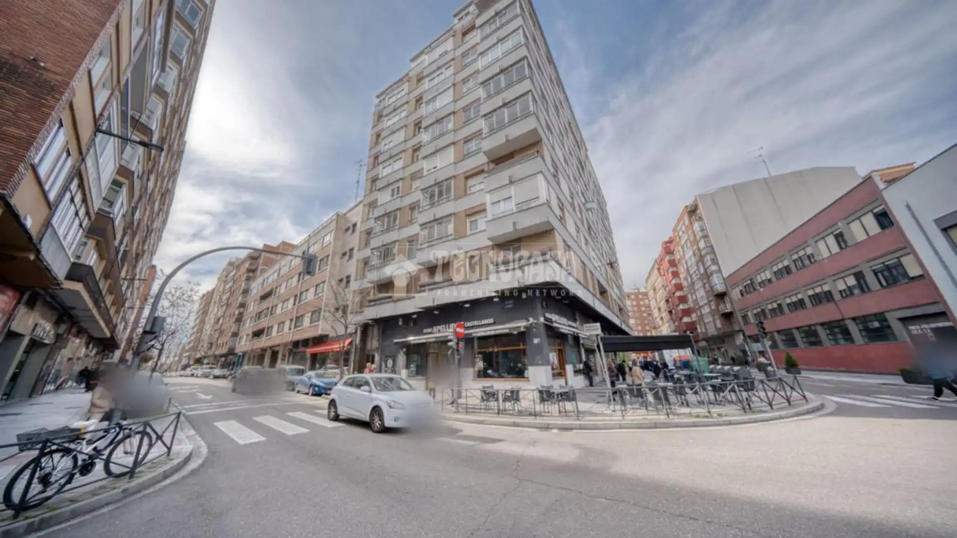 Exterior view of Flat for sale in Valladolid Capital  with Heating, Parquet flooring and Furnished