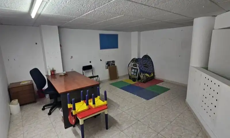 Local comercial en alquiler en Numancia, imagen 9