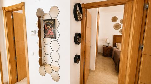 Luz, Confort y Golf Fantástico Bajo con Dos Terrazas Privadas en Benalmádena, imatge 3