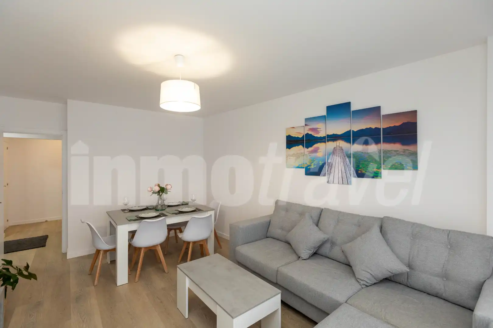 Living room of Flat for rent in Sanxenxo  with Heating, Parquet flooring and Furnished
