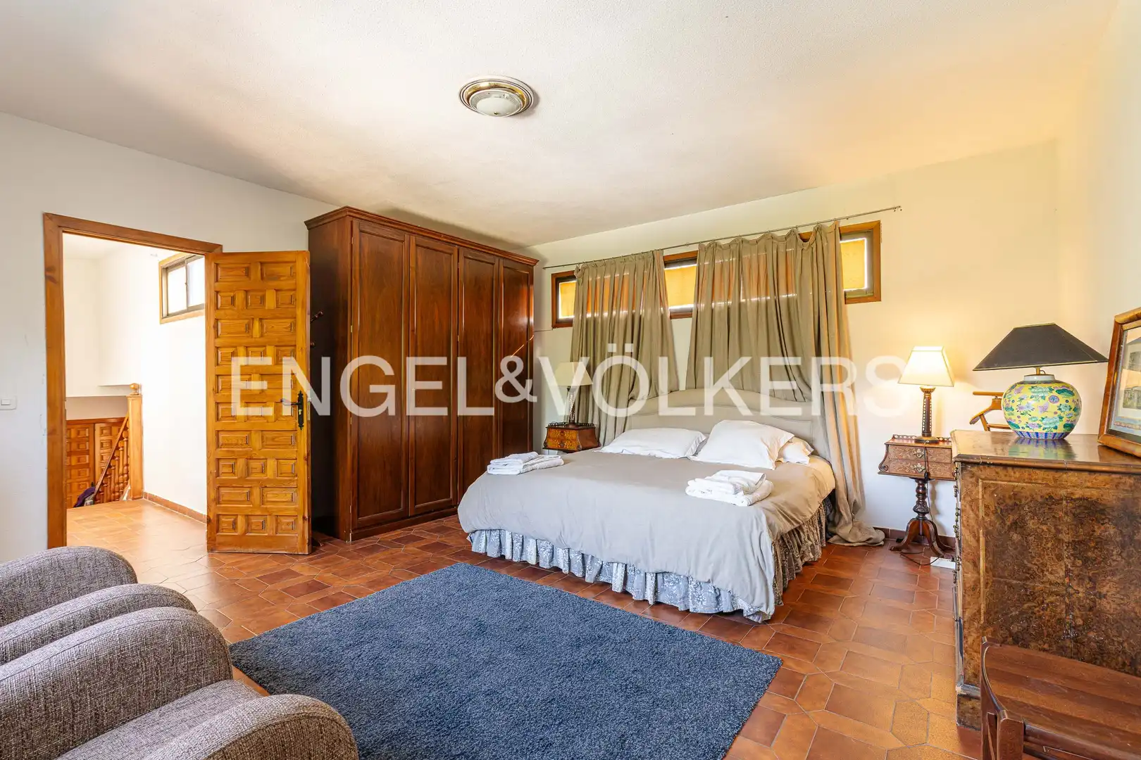 Bedroom of Detached homes for sale in El Escorial  with Heating, Private garden and Terrace