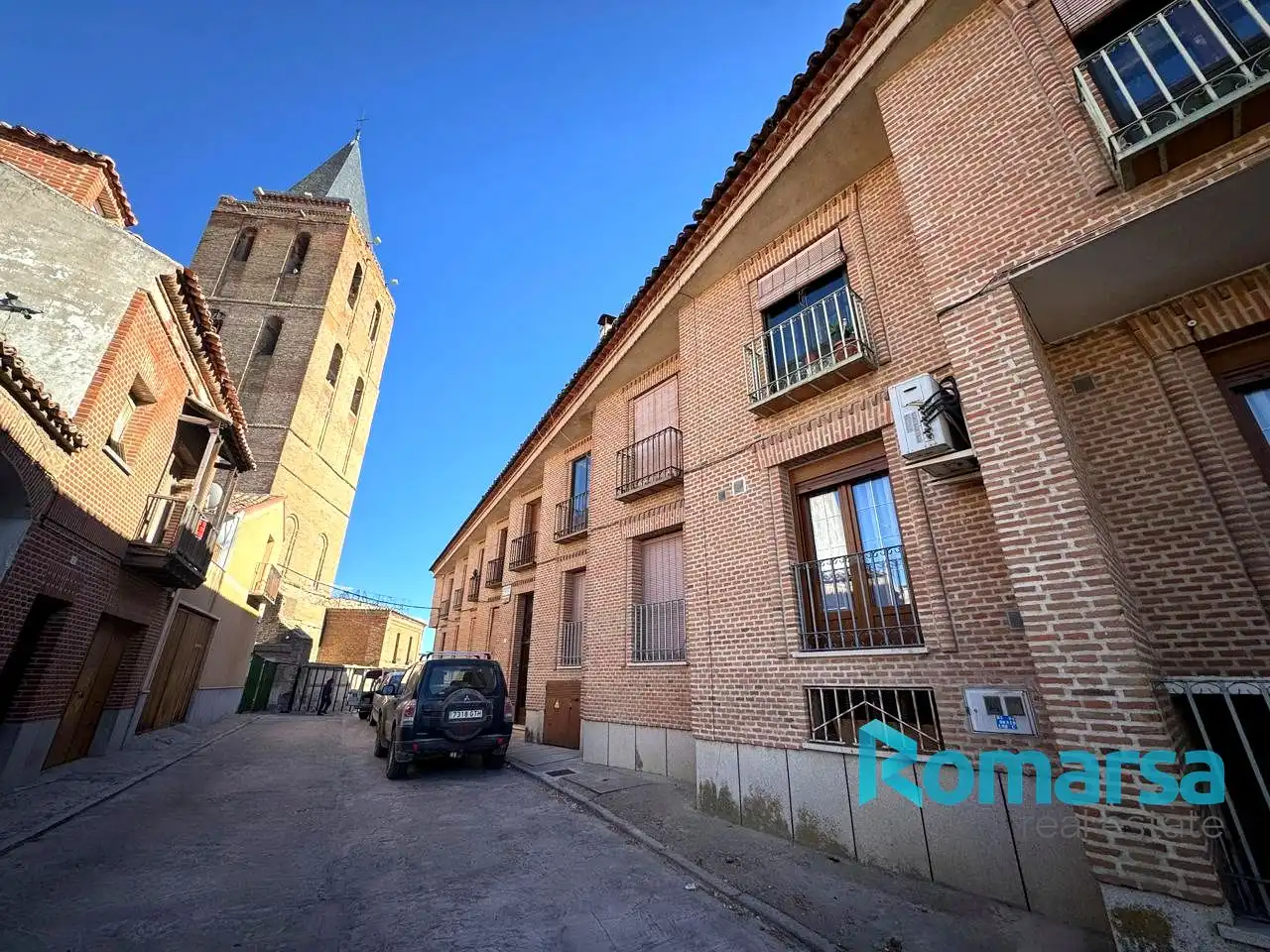 Vista exterior de Local en venta en Madrigal de las Altas Torres