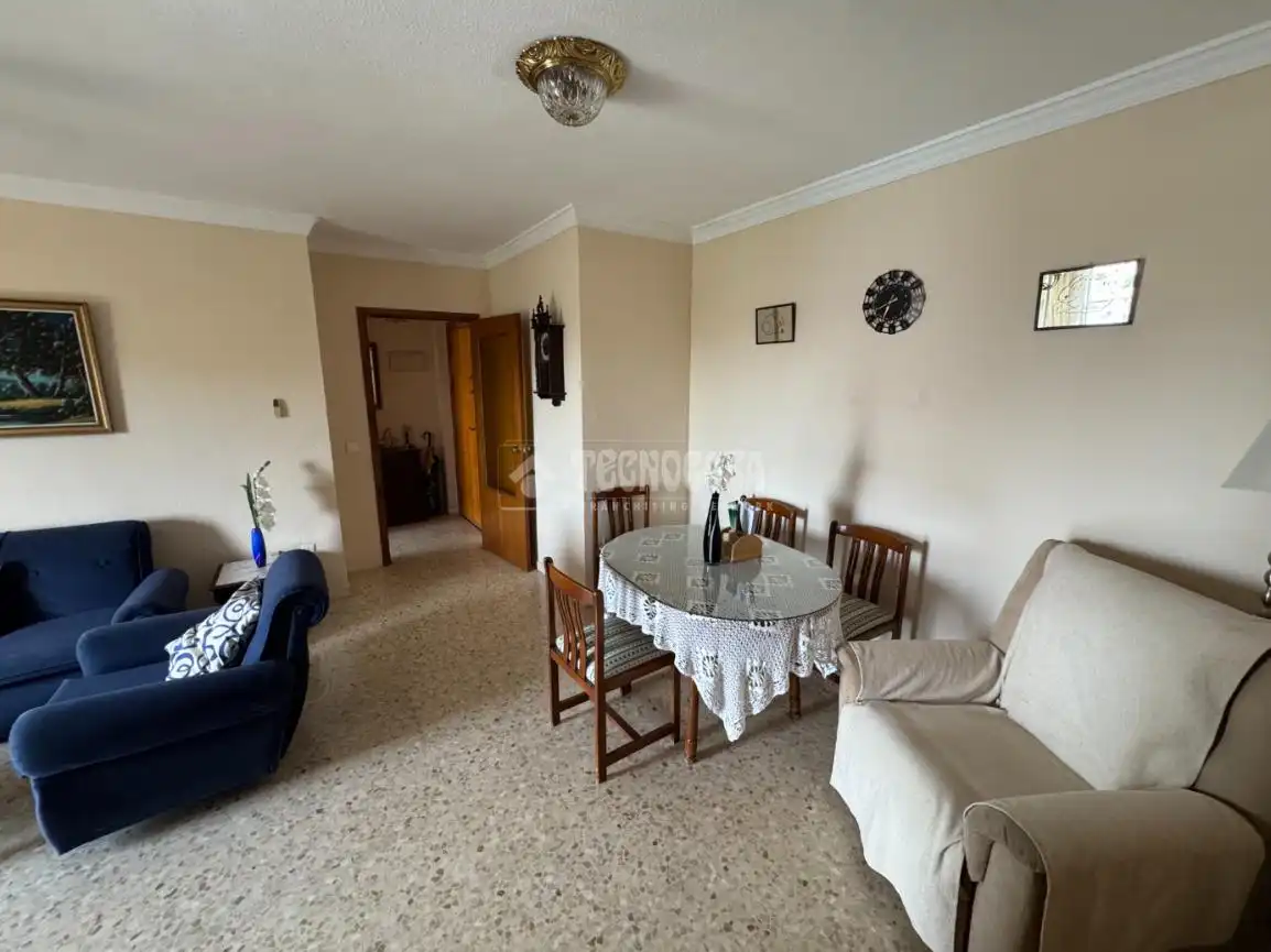 Piso con ascensor en venta en Macarena, imagen 4