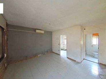Haus mit Garten zum Verkauf in Calle CAN AVELLANEDA-RIU CLAR
