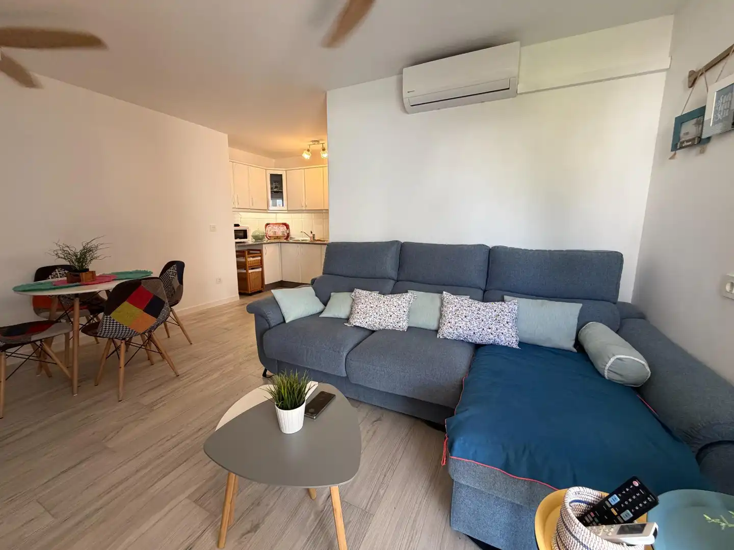 Casa adosada en venta en San Juan de los Terreros