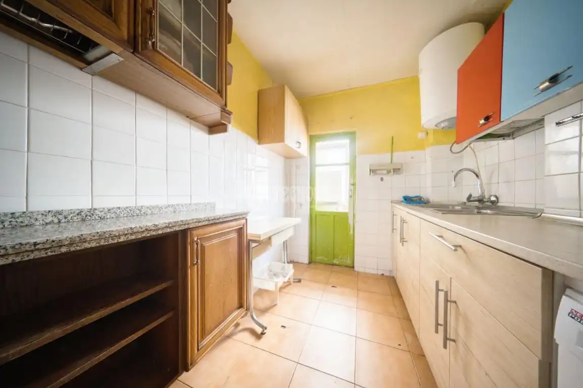 Cocina de Piso en venta en Valladolid con Balcón