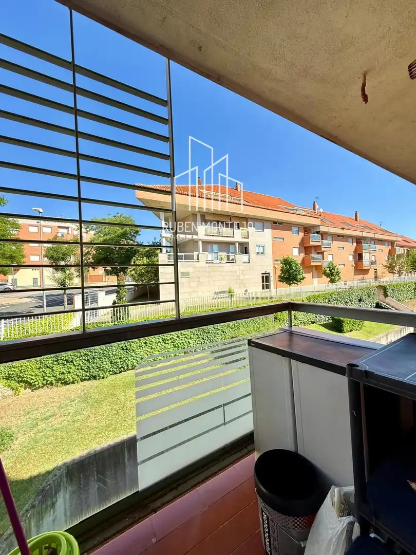 Exterior view of Flat for rent in Salamanca  with Heating, Parquet flooring and Terrace