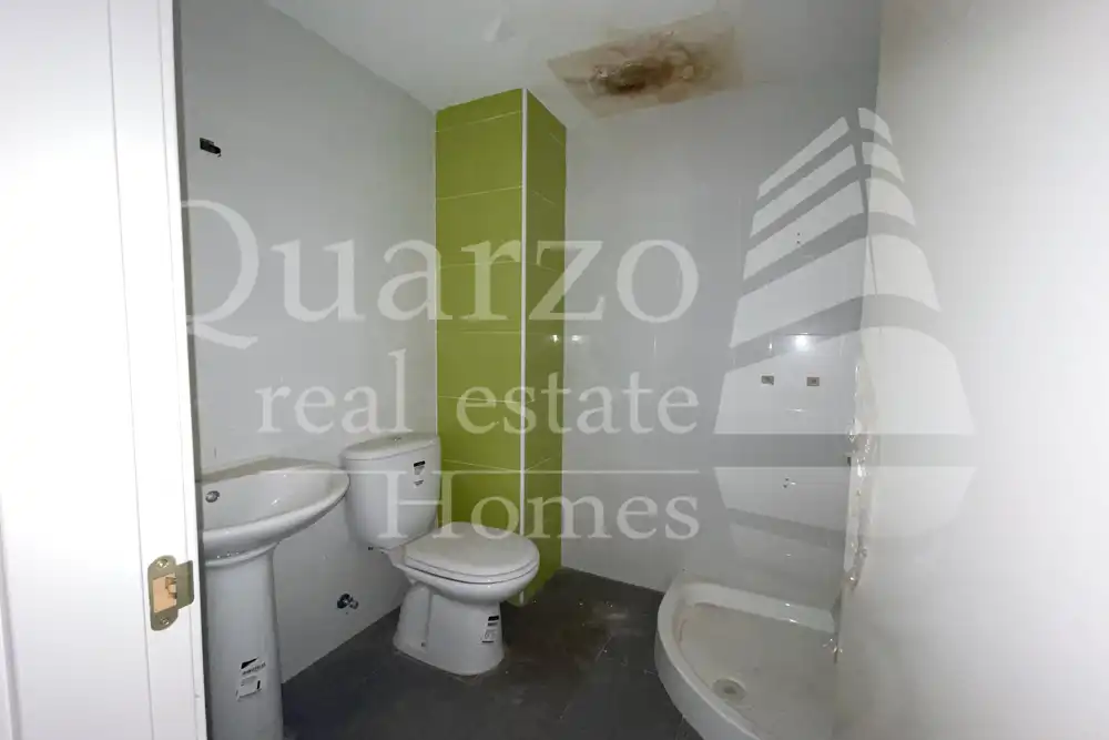 Badezimmer von Gebäude zum Verkauf in Chillarón de Cuenca