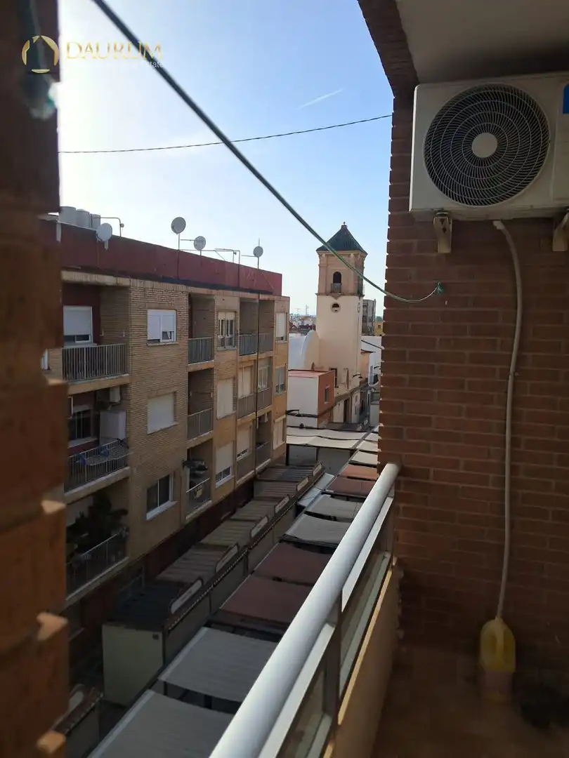 Vista exterior de Piso en venta en Sueca con Aire acondicionado, Terraza y Amueblado