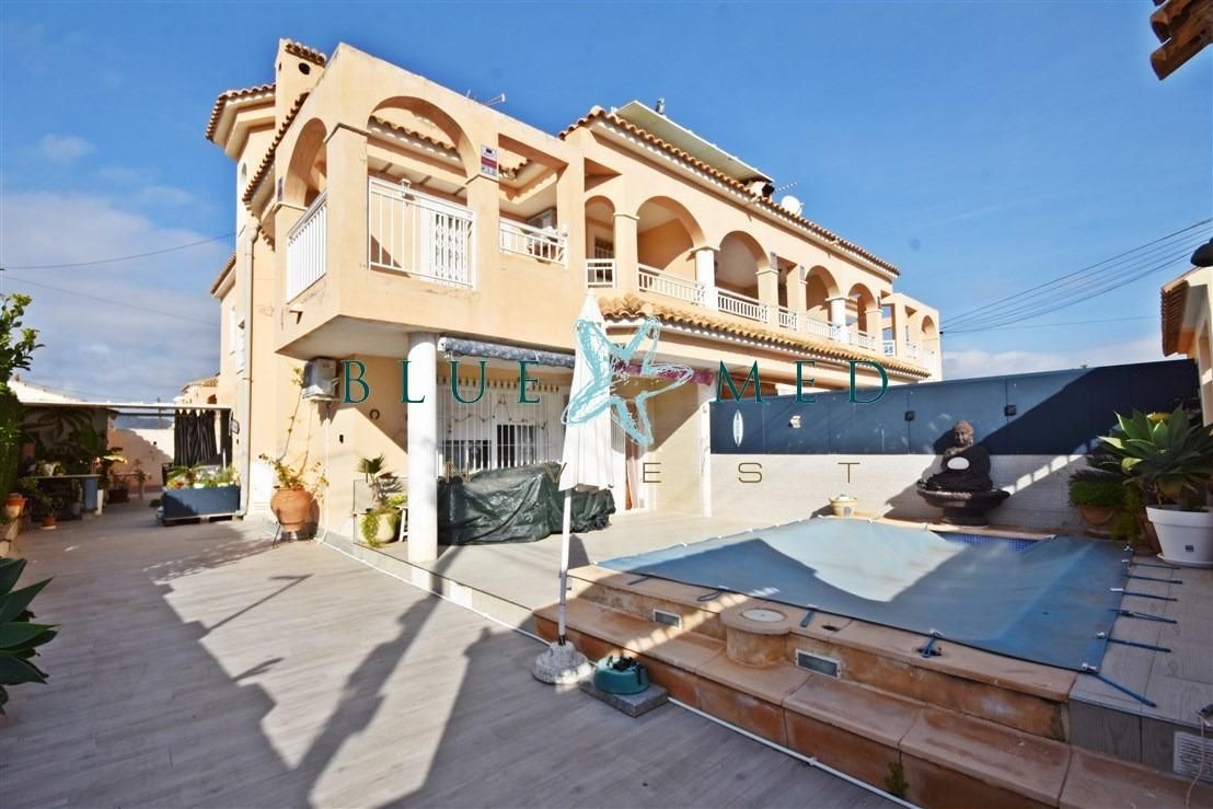 Exterior view of Duplex for sale in Mazarrón  with Air Conditioner, Heating and Private garden