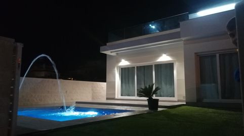 Foto 3 von Einfamilien-Reihenhaus zum Verkauf in Calle del Algarrobo, 7, Los Montesinos, Alicante