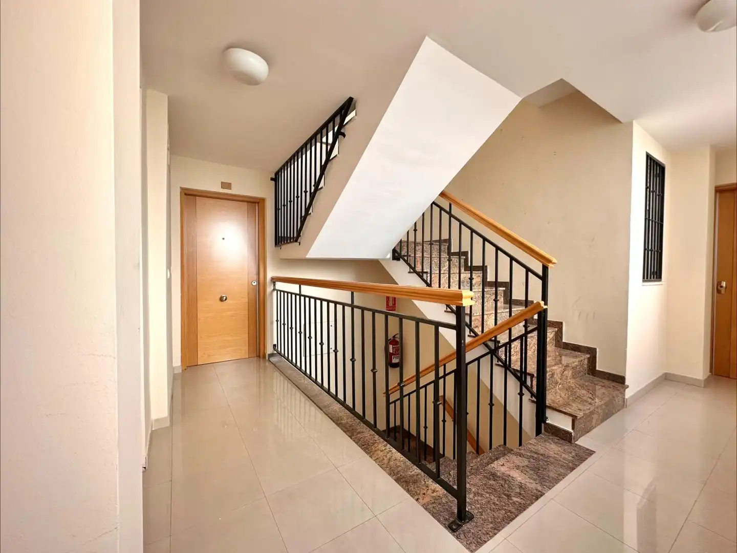 Flat for sale in Calle Calle Pamplona, Avda. De los Ogíjares