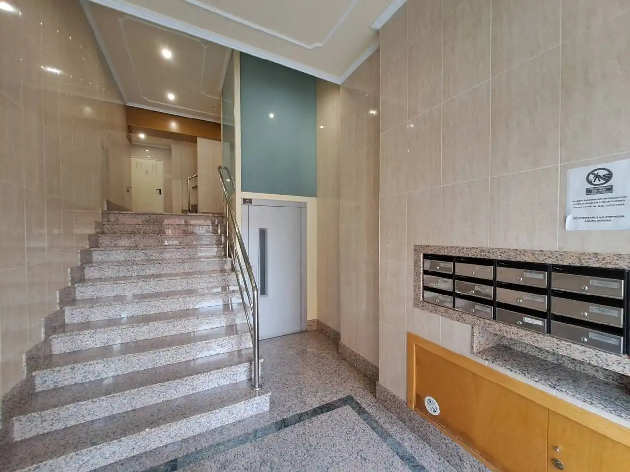 Piso en venta en Burgos con Calefacción, Parquet y Terraza