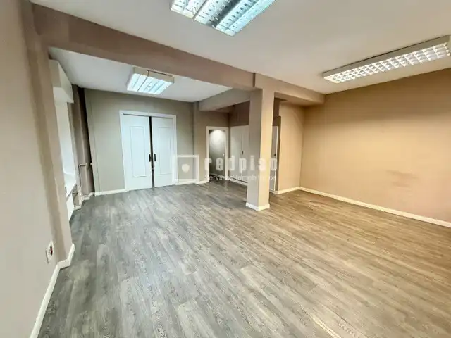 Flat for sale in Madrid  with Air Conditioner, Heating and Terrace