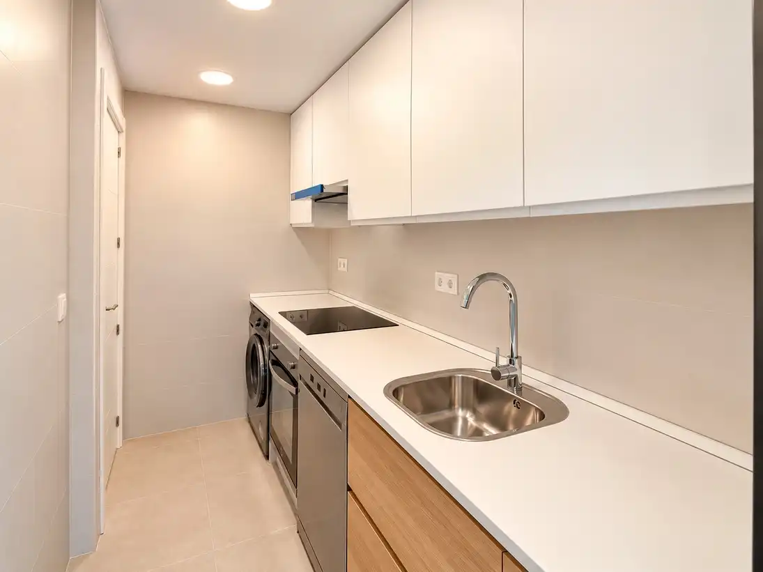 Küche von Wohnung zum Verkauf in Ciudad Lineal