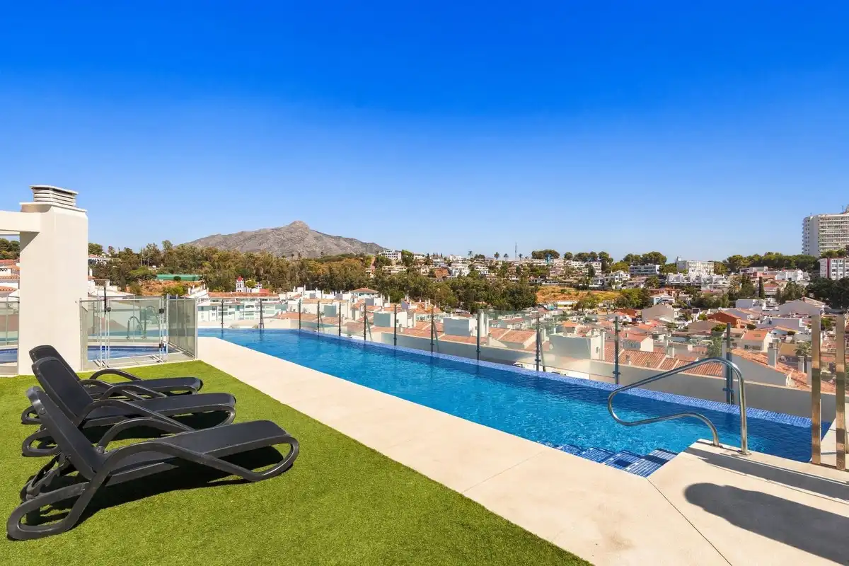 Apartament amb ascensor en venda a Nueva Andalucía