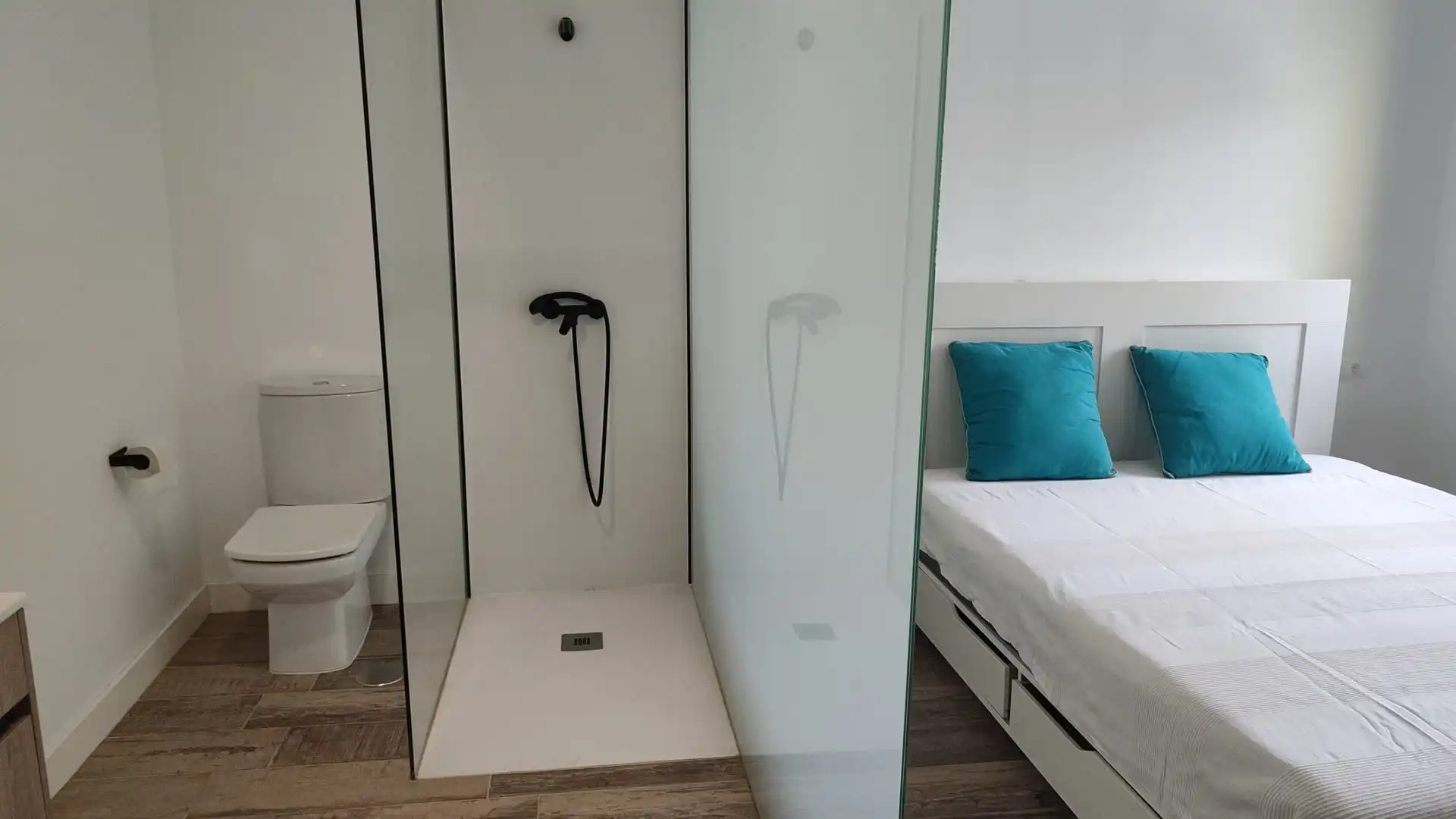 Bathroom of Duplexes for rent in Teror  with Terrace and Furnished