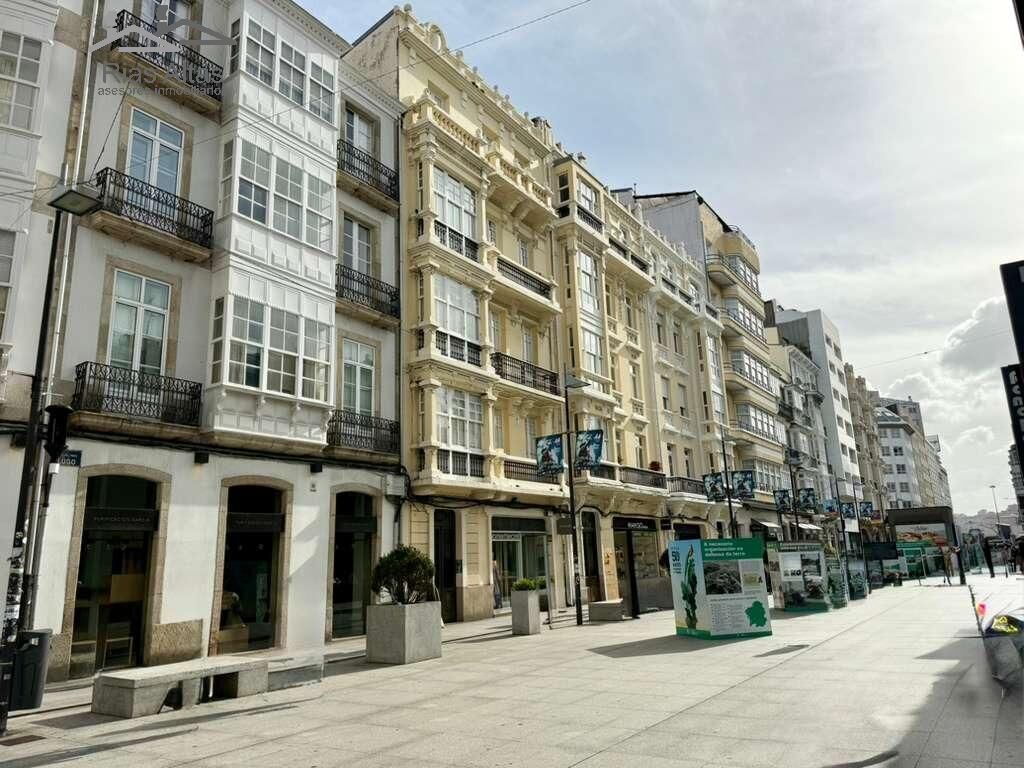 Vista exterior de Pis en venda en A Coruña Capital 