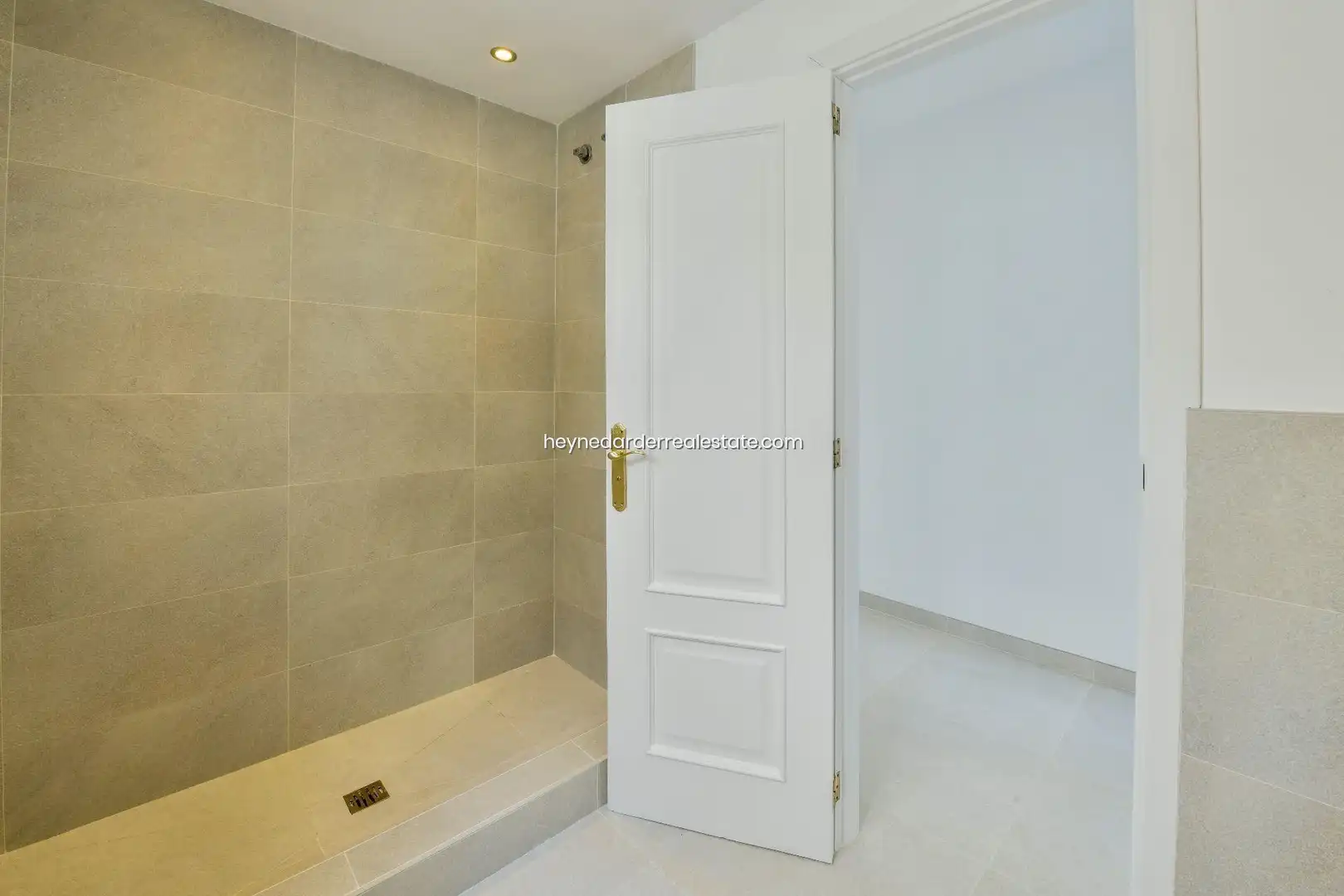 Houses for sale in Calvià  with Air Conditioner, Private garden and Storage room