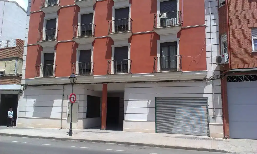Local comercial en venta en Tomelloso