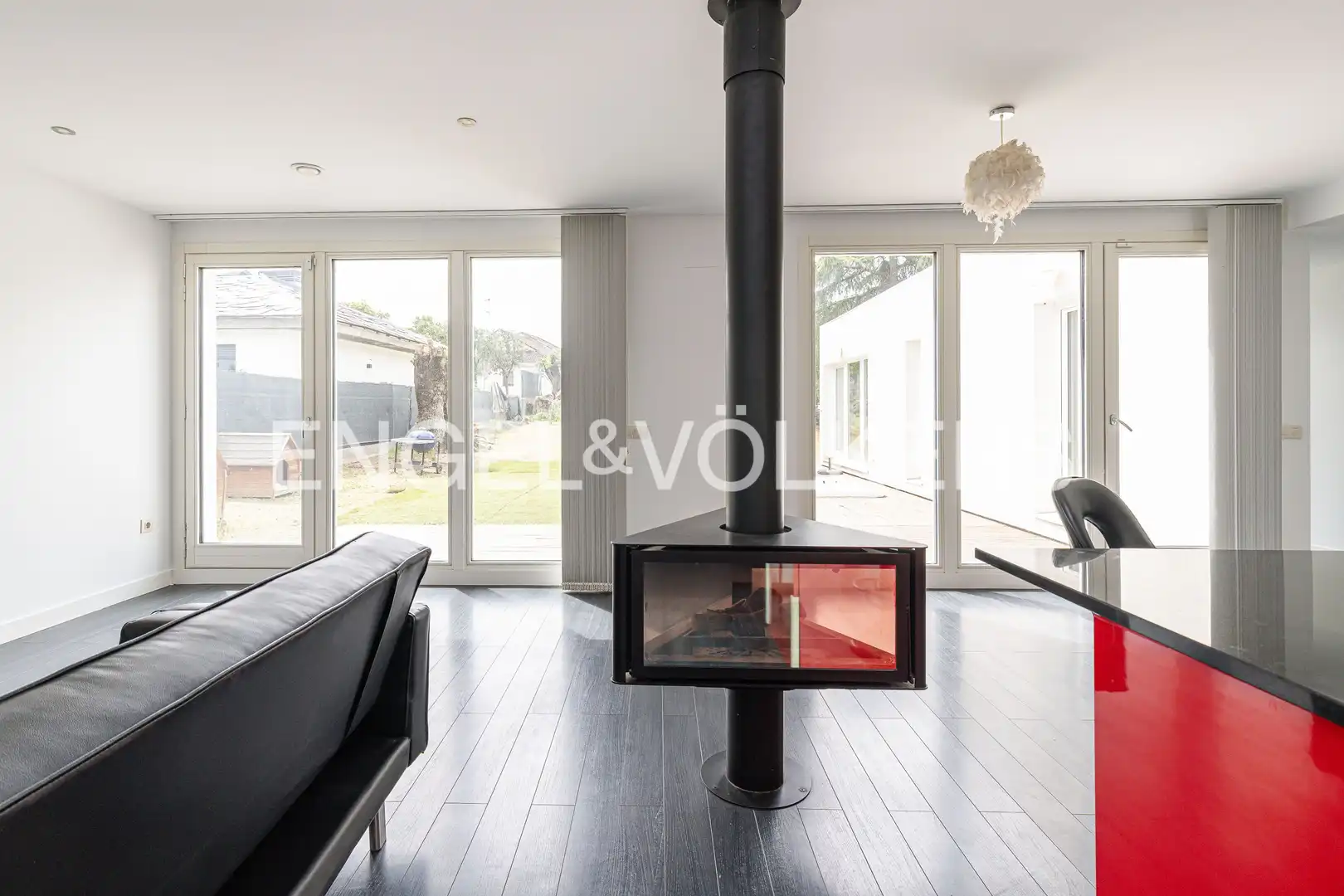Sala d'estar de Casa o xalet de lloguer en Alpedrete amb Calefacció, Jardí privat i Parquet